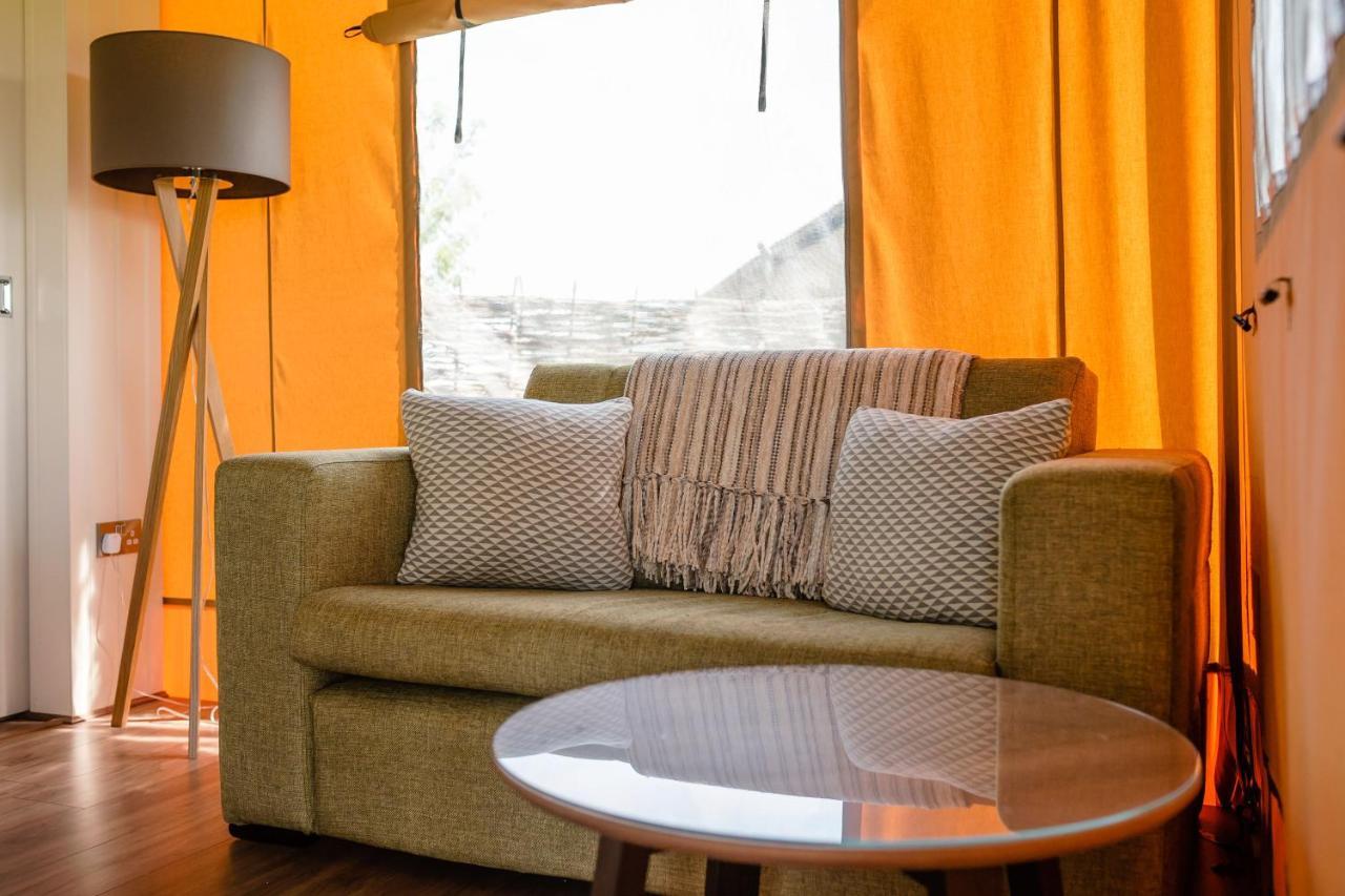Hencote Vineyard Glamping Village Shrewsbury Exterior photo